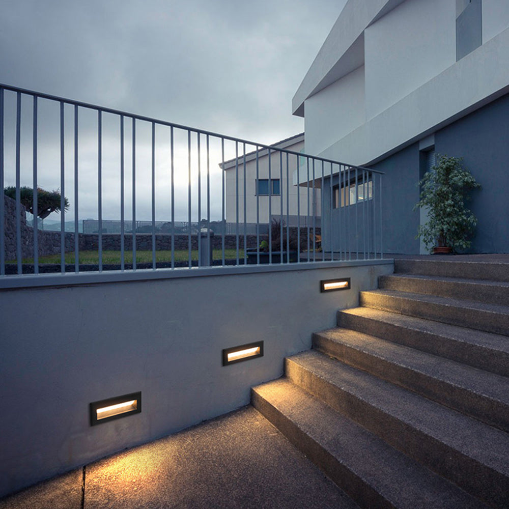 Ray Modern Rectangular Metal Outdoor Step/Deck Light - Black