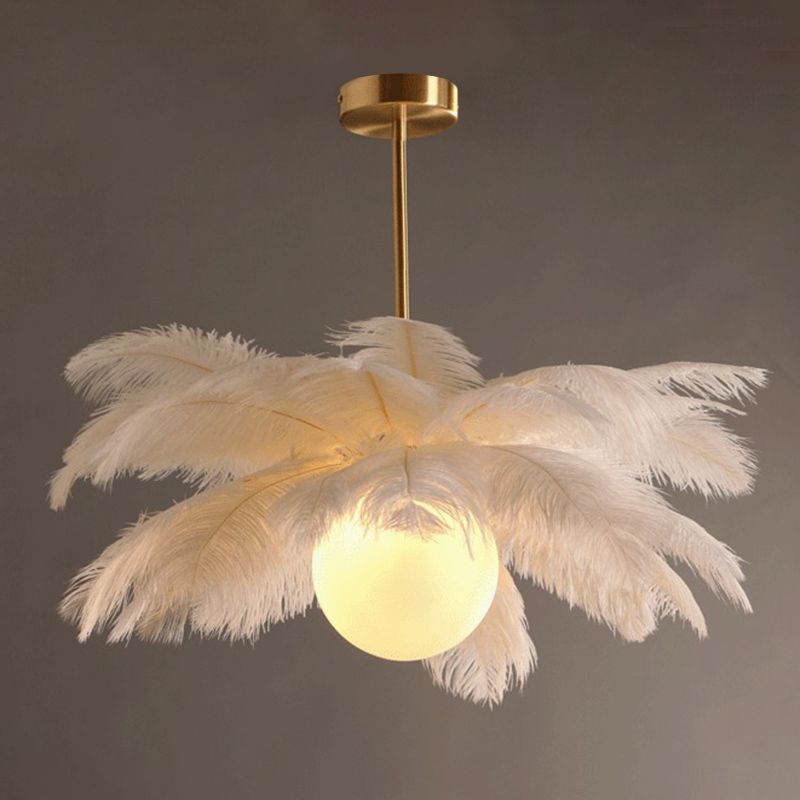 O'Moore Elegant Contemporary Ostrich Feather Chandelier - White