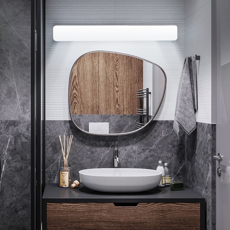 Arisha Modern Rectangular Wall Lamp, White
