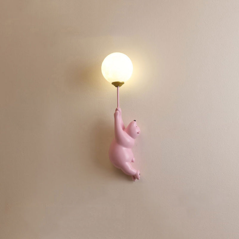 Bear Balloon Wall-Mounted Reading Lamp