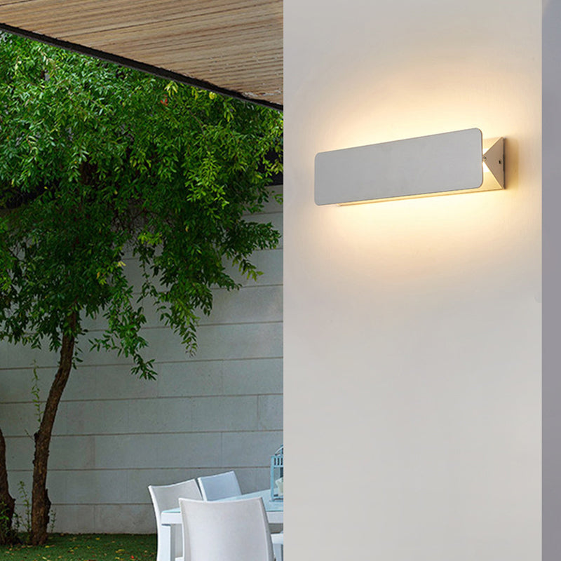 Arisha Rotatable LED Indoor Metal Wall Lamp - White