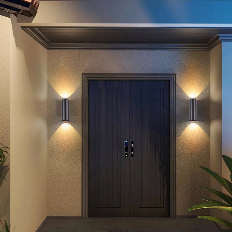 Kren Minimalist Black Metal Dual-Head Outdoor Wall Light