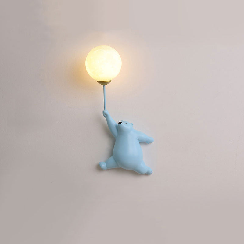 Bear Balloon Wall-Mounted Reading Lamp