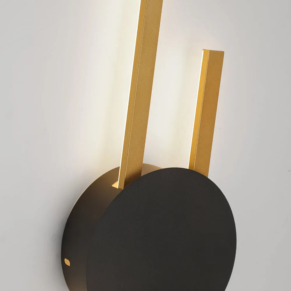 Saela Modern Linear 2 Colour Metal Wall Lamp