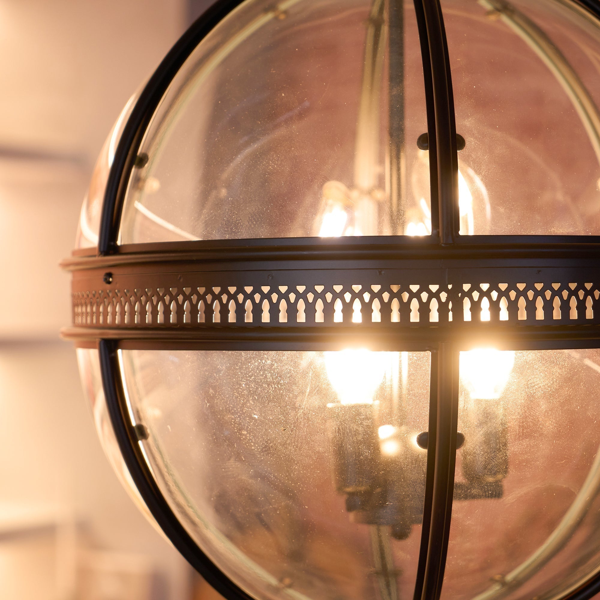 Edward Retro Glass Pendant Light