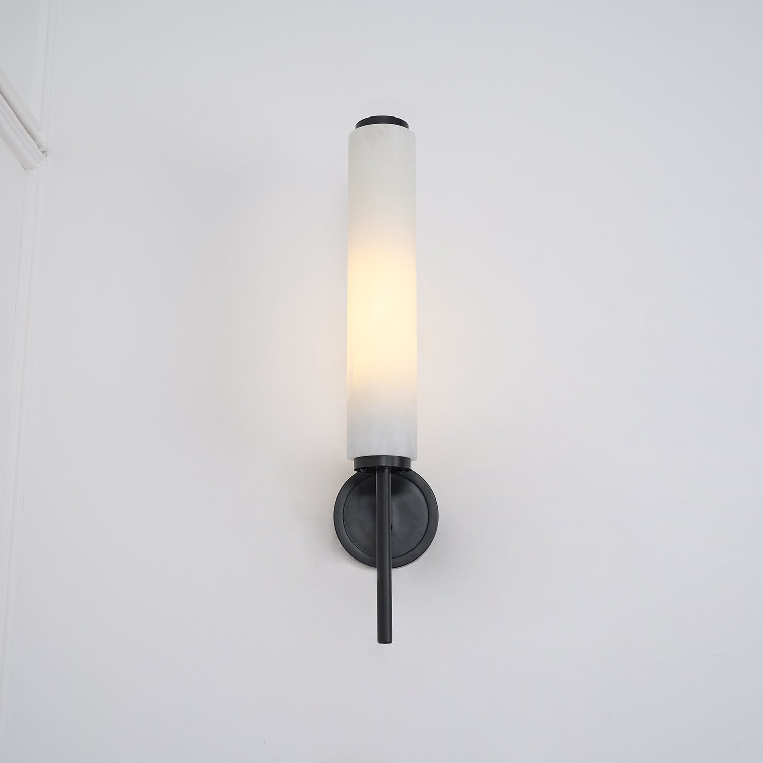 Jern Alabaster Art Deco Wall Sconce