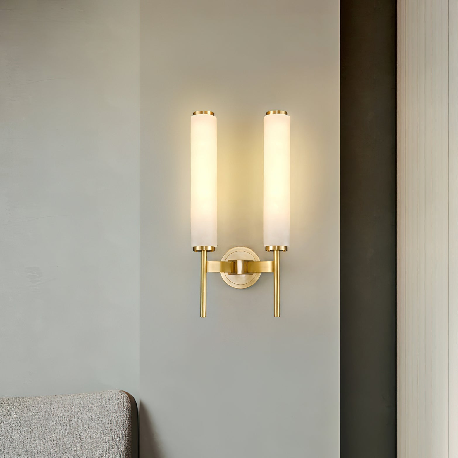 Jern Alabaster Art Deco Wall Sconce
