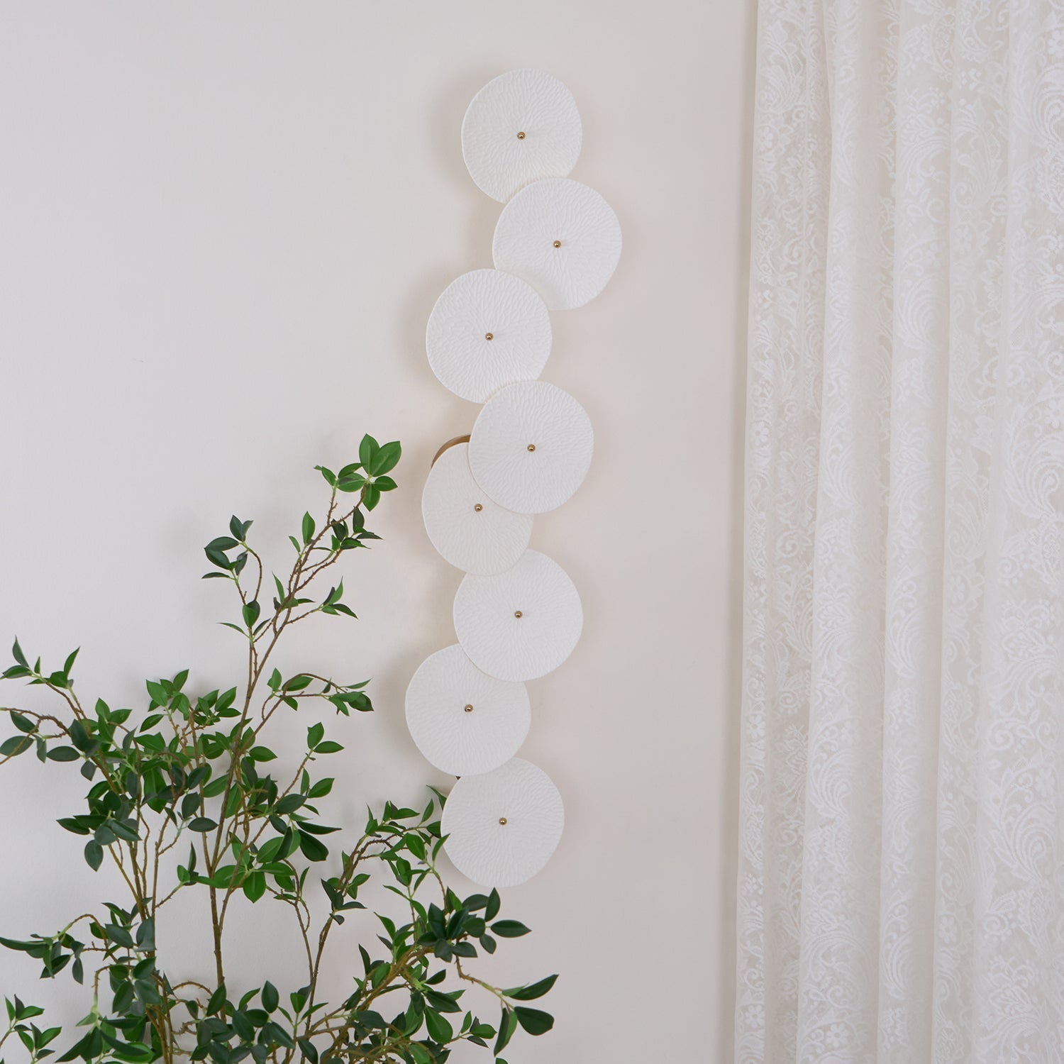 Kaivo Lotus Petal Wall Lamp