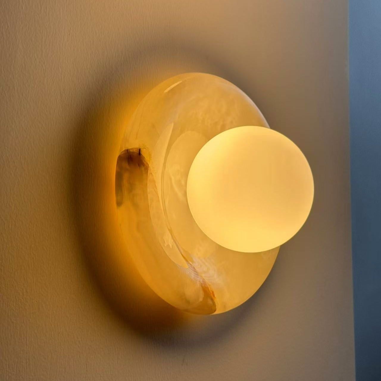 Avi Indoor Marble Wall Sconce