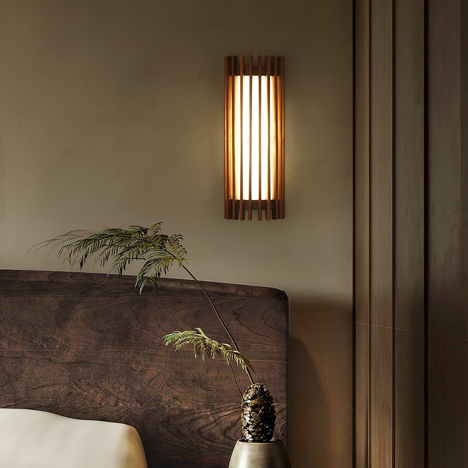 Neyra Indoor Wall Lamp in Walnut