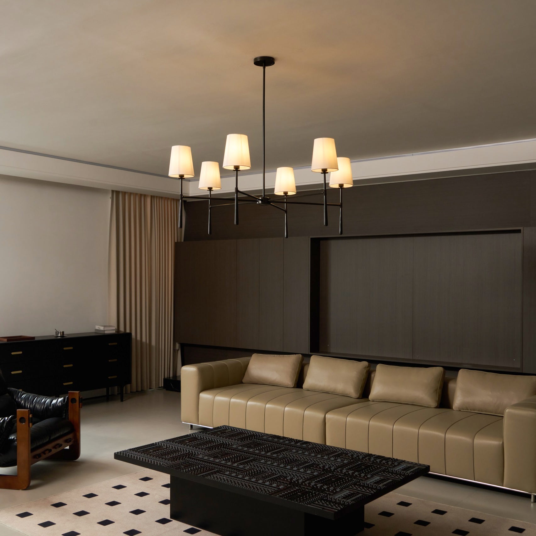Valea Mid-Century 4- or 6-Light Chandelier