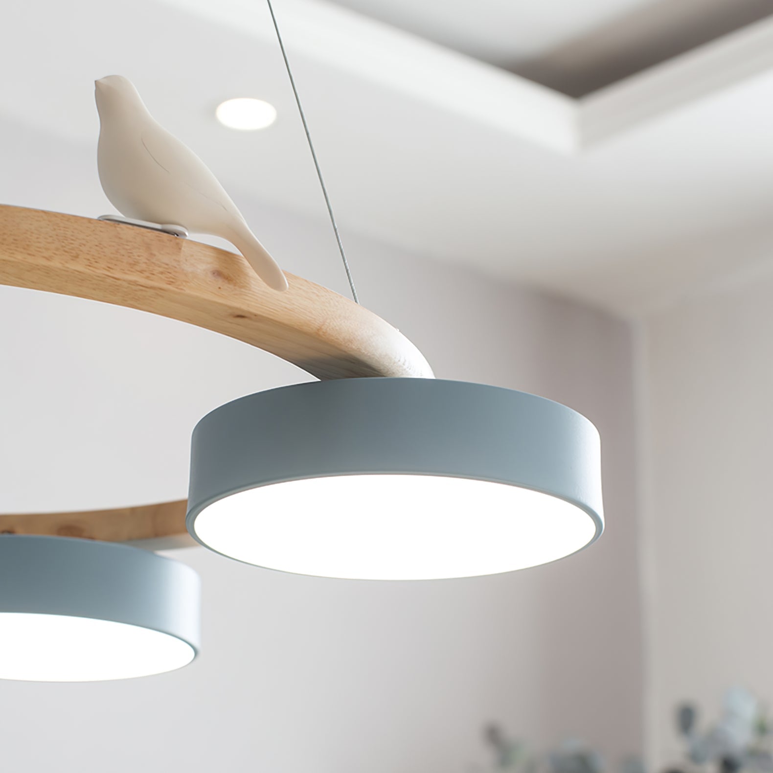 Cliff Round Bird Chandelier