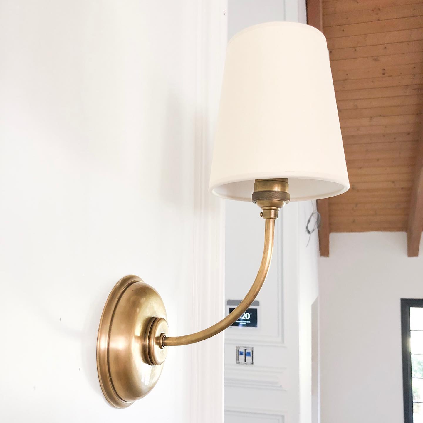 Victor Wall Lamp Black Bronze Fabric