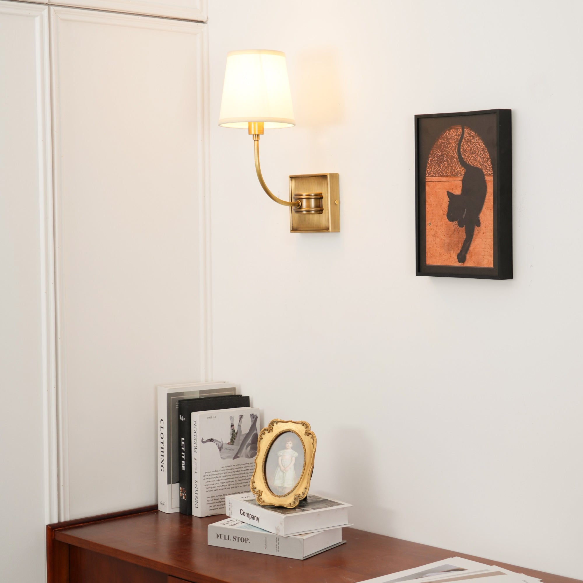 Victor Wall Lamp Black Bronze Fabric