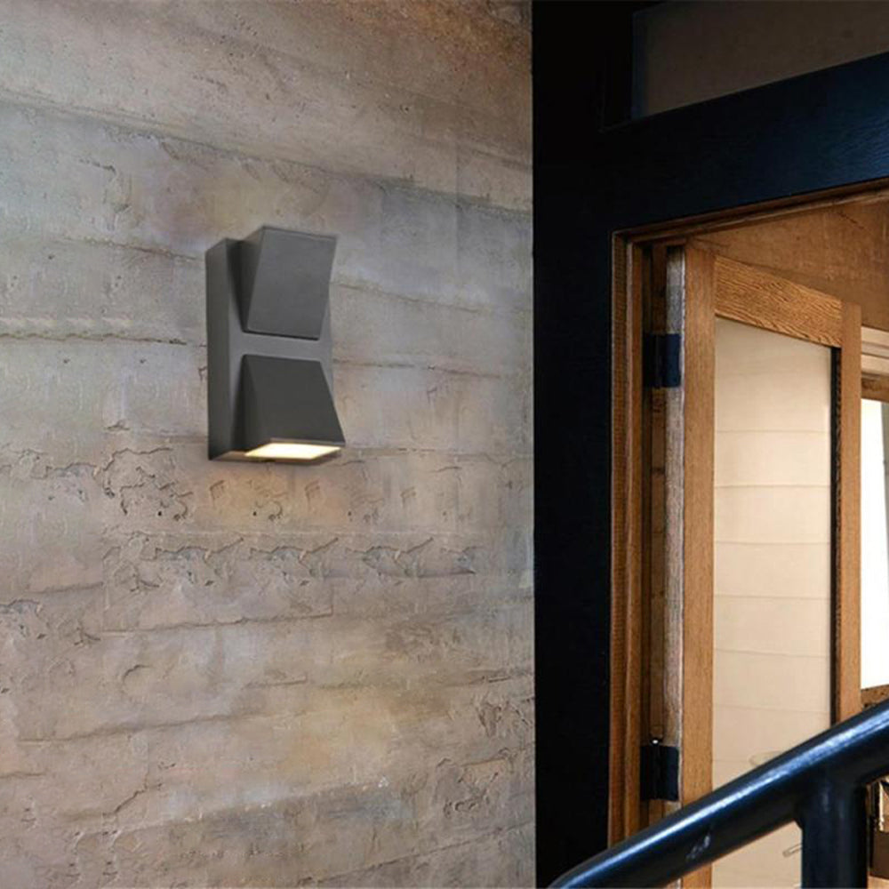Vexto Modern Black Metal LED Outdoor Wall Light