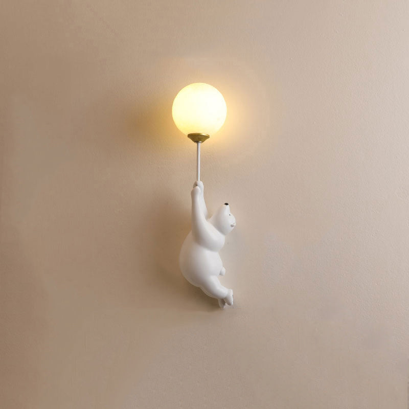 Bear Balloon Wall-Mounted Reading Lamp